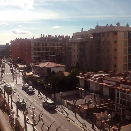 Edificio Cinco Villas La Pineda